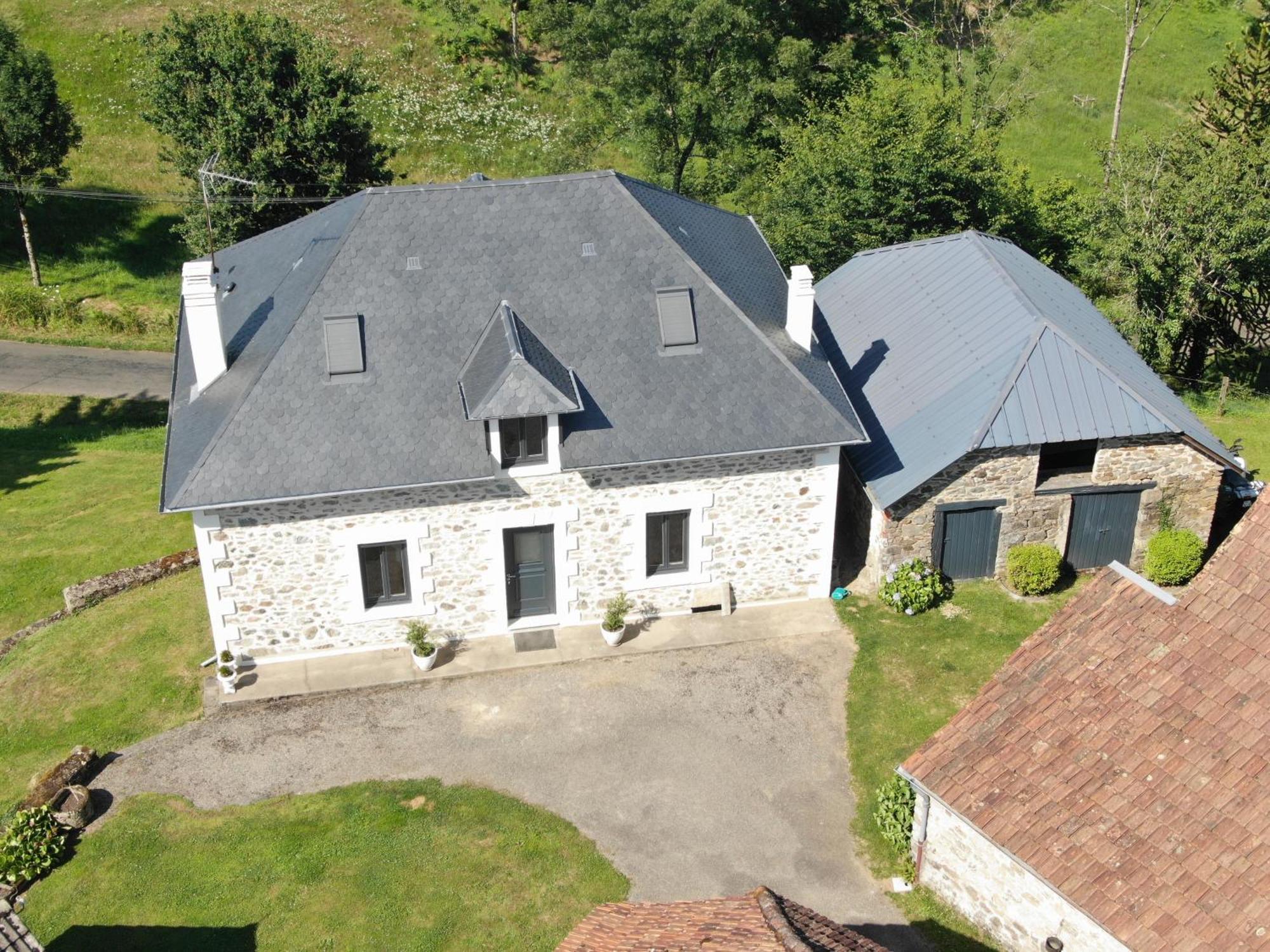 Maison Dans Ancien Corps De Ferme 4 A 6 Personnes Saint-Clement  外观 照片